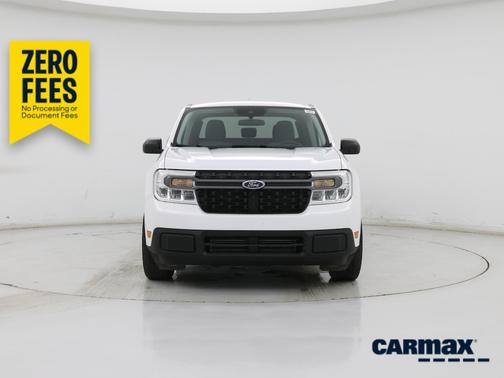 White 2024 Ford Maverick XLT
