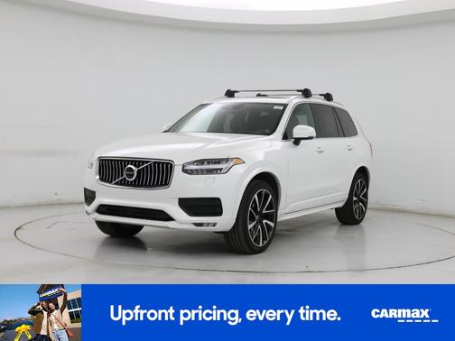 2020 Volvo XC90 T6 Momentum
