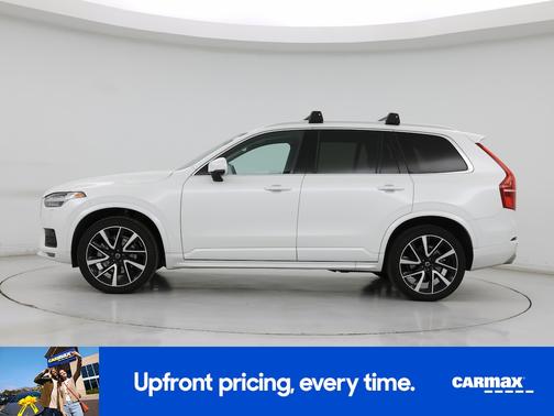 2020 Volvo XC90 T6 Momentum