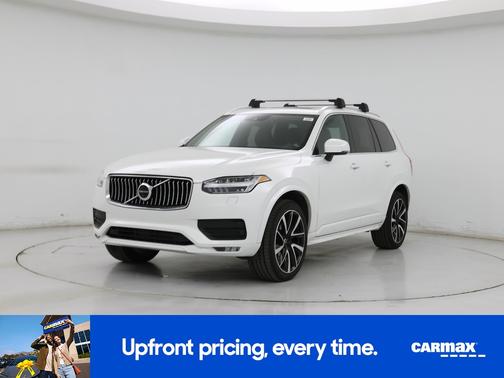 2020 Volvo XC90 T6 Momentum