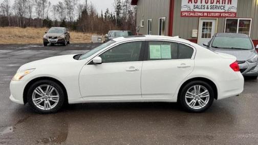 2013 INFINITI G37x Base