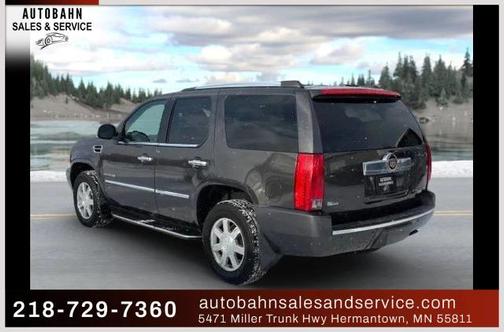 2010 Cadillac Escalade Base