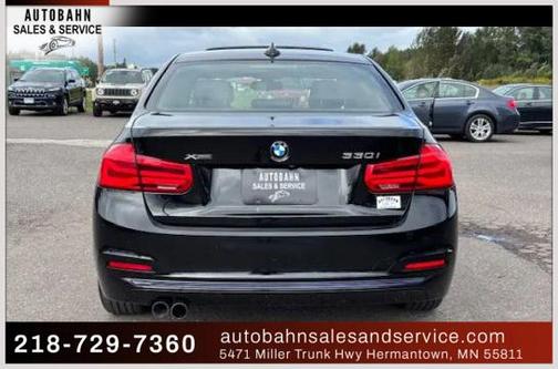 2018 BMW 330 i xDrive
