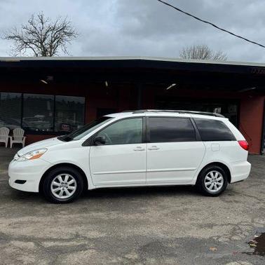 2008 Toyota Sienna CE