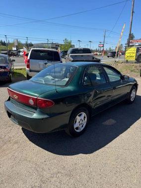 2004 Chevrolet Cavalier Base