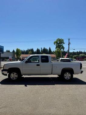 White 2003 Chevrolet Silverado 1500 LS Extended Cab