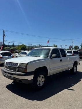 White 2003 Chevrolet Silverado 1500 LS Extended Cab