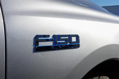 2025 Ford F-150 Lightning Platinum