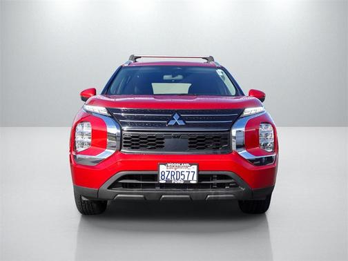 2022 Mitsubishi Outlander ES