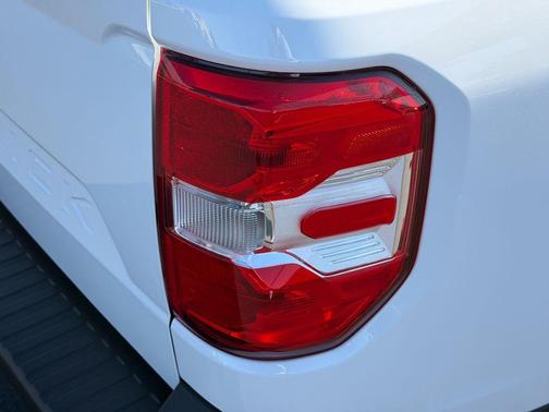 Oxford White 2026 Ford Maverick XL