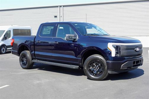 2025 Ford F-150 Lightning XLT