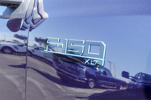 2025 Ford F-150 Lightning XLT