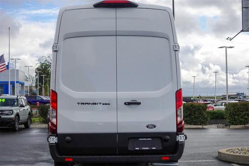 2026 Ford Transit-350 Base