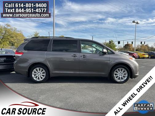 2011 Toyota Sienna LE