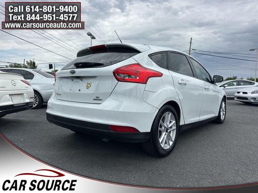 Oxford White 2016 Ford Focus SE