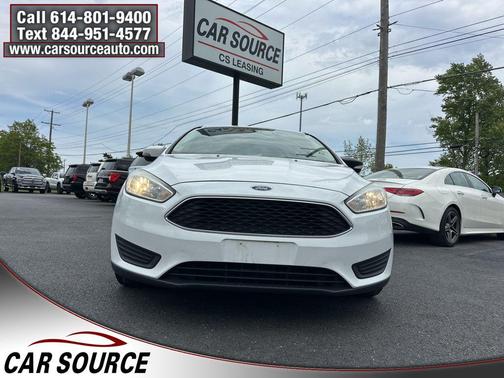 Oxford White 2016 Ford Focus SE