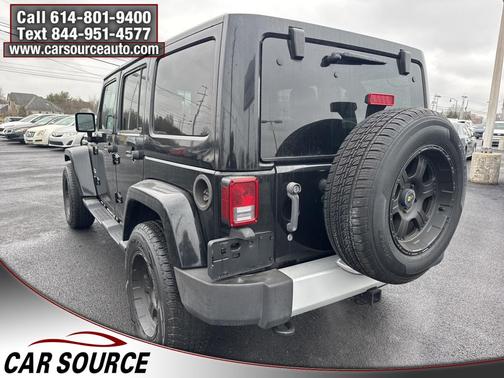 2013 Jeep Wrangler Unlimited Sahara