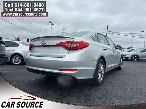 2017 Hyundai SONATA SE