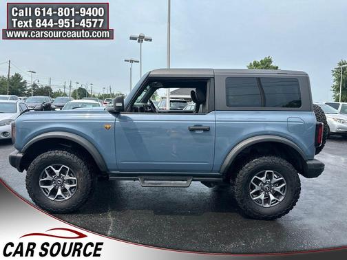 Azure Gray Metallic Tri-Coat 2023 Ford Bronco Badlands