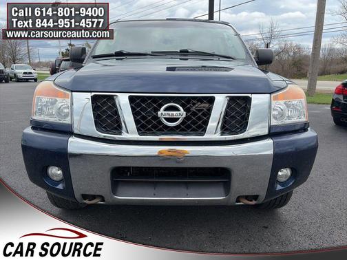 2012 Nissan Titan SV