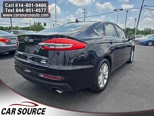 2020 Ford Fusion SE