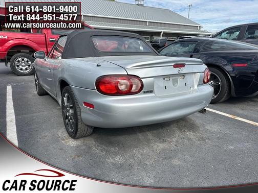 2004 Mazda MX-5 Miata Cloth