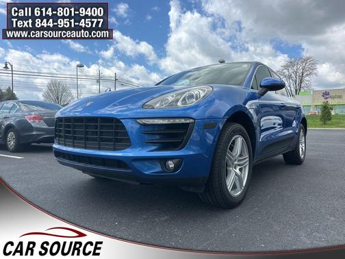Sapphire Blue Metallic 2017 Porsche Macan Macan