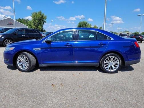 Photo 2 of 14 of 2013 Ford Taurus Limited