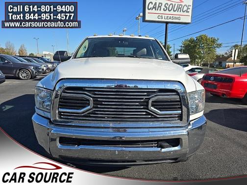 2017 RAM 2500 Tradesman Crew Cab 4x4 8' Box