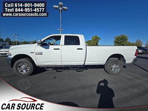 2017 RAM 2500 Tradesman Crew Cab 4x4 8' Box