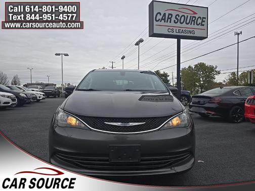 2020 Chrysler Voyager LX