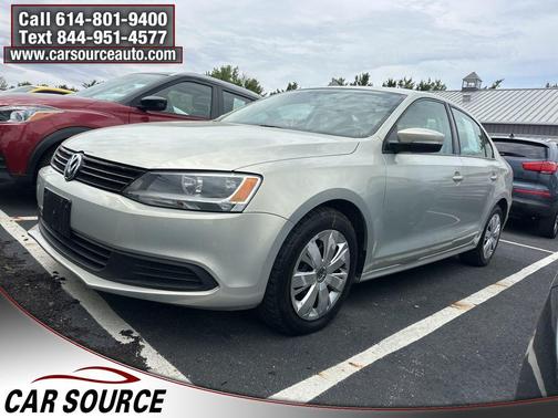 Reflex Silver Metallic 2011 Volkswagen Jetta SE
