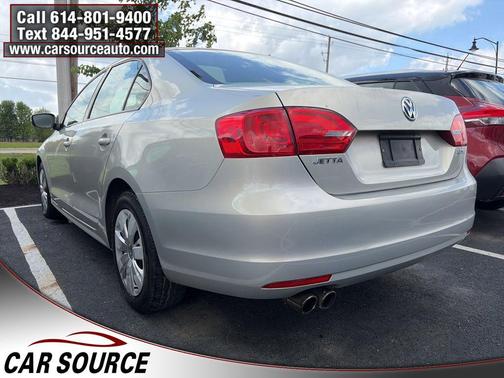 Reflex Silver Metallic 2011 Volkswagen Jetta SE
