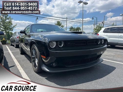 Pitch Black Clearcoat 2022 Dodge Challenger GT