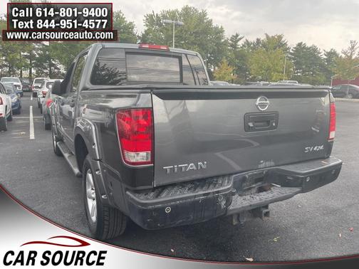 2015 Nissan Titan SV