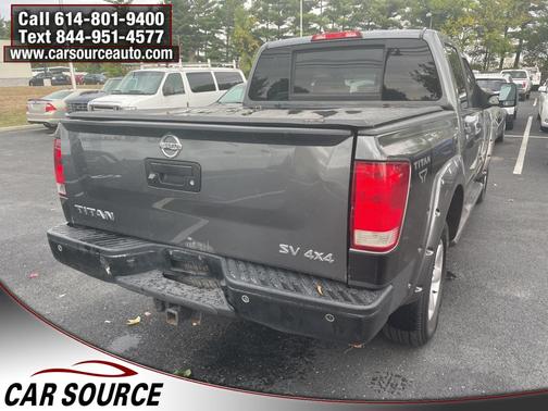 2015 Nissan Titan SV