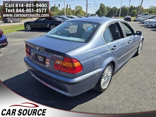 2002 BMW 330 330i