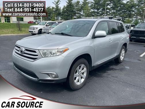 2011 Toyota Highlander SE