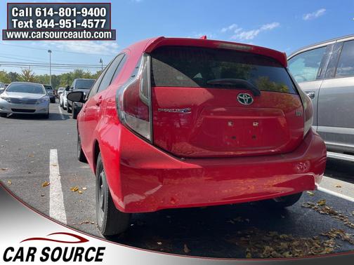 2016 Toyota Prius c Four