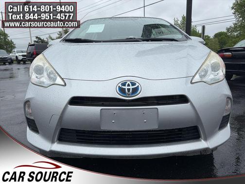 Classic Silver Metallic 2014 Toyota Prius c One