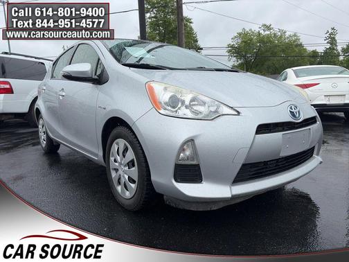Classic Silver Metallic 2014 Toyota Prius c One