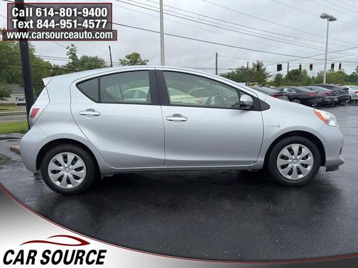 Classic Silver Metallic 2014 Toyota Prius c One
