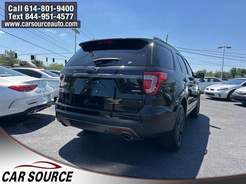 Magnetic Metallic 2017 Ford Explorer XLT