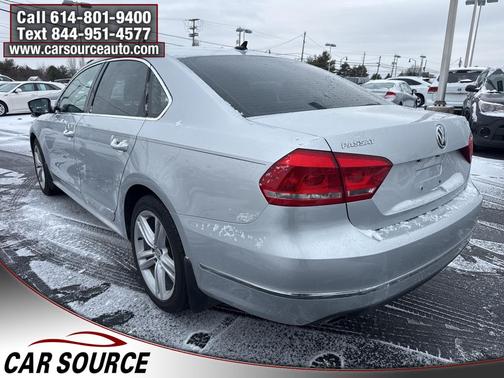 2013 Volkswagen Passat 2.0 TDI SE w/ Sunroof