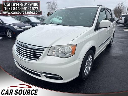 2012 Chrysler Town & Country Touring