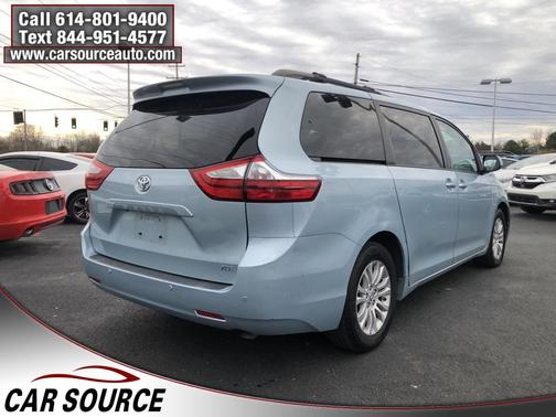 2017 Toyota Sienna SE