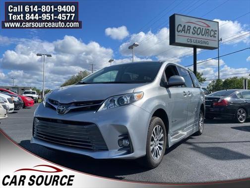 2019 Toyota Sienna XLE