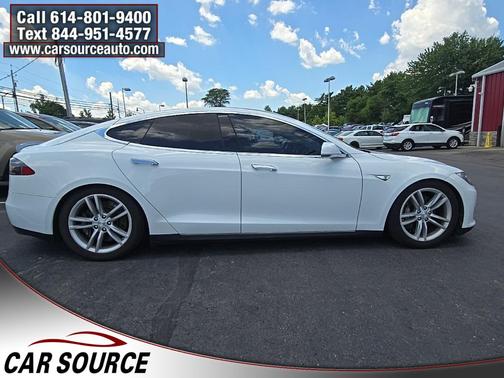 2013 Tesla Model S Performance