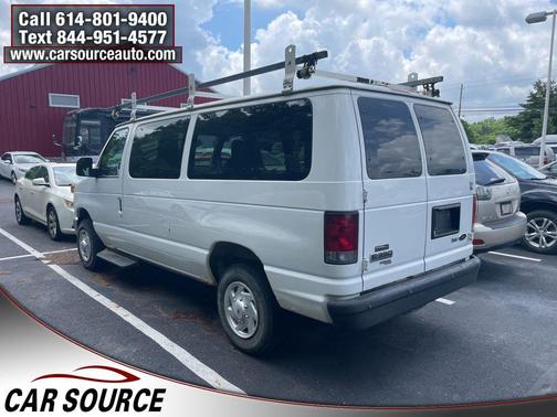 2011 Ford E350 Super Duty XLT