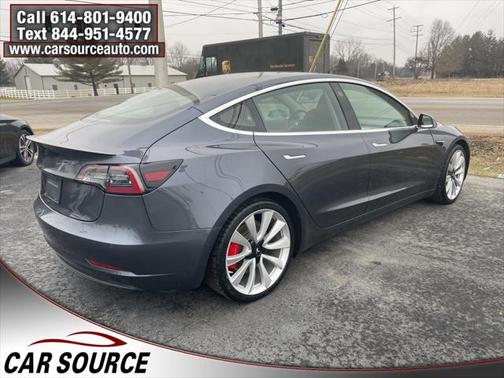 2019 Tesla Model 3 Performance